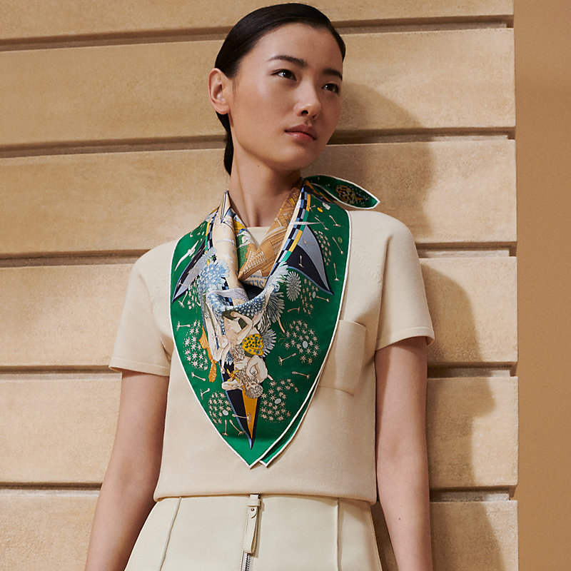 Hermès Flagship scarf 90 - Green | Hermès UK